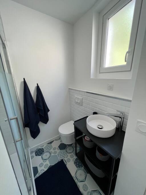 Magnifique Appartement Familiale 6 Personnes 3 Chambres Et 3 Salles De Bain En Hyper Centre Avec Rue Pietonne Parking 20M Troyes Kültér fotó