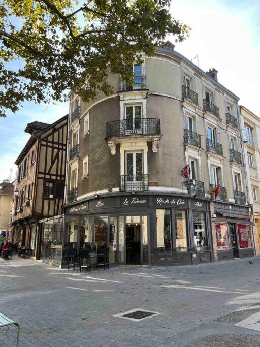 Magnifique Appartement Familiale 6 Personnes 3 Chambres Et 3 Salles De Bain En Hyper Centre Avec Rue Pietonne Parking 20M Troyes Kültér fotó